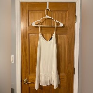 Lulu’s Garden Bloom White Ruffled Shift Dress